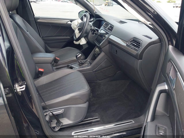 Aukcja sprzedaży 2022 Volkswagen Tiguan 2.0t Se R-line Black, vin: 3VVCB7AX2NM133750, numer aukcji: 45238404