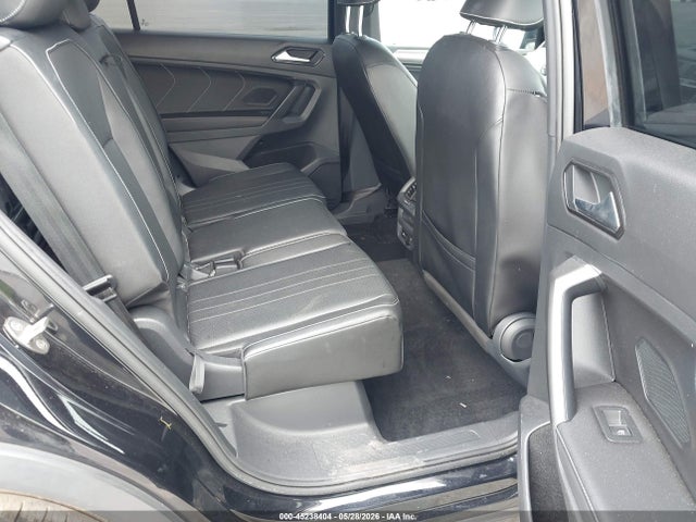 Aukcja sprzedaży 2022 Volkswagen Tiguan 2.0t Se R-line Black, vin: 3VVCB7AX2NM133750, numer aukcji: 45238404