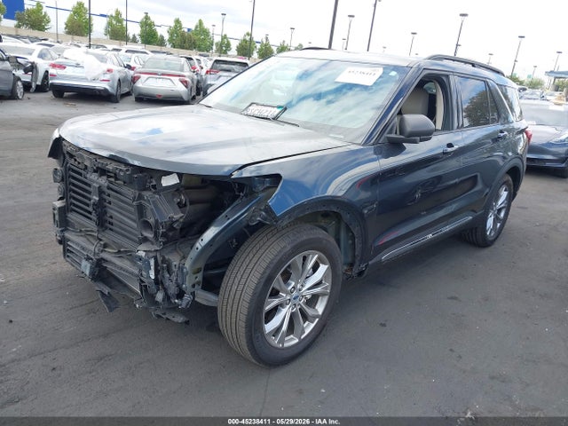 Ford EXPLORER XLT 2023 1FMSK7DH3PGC32486 Image 2
