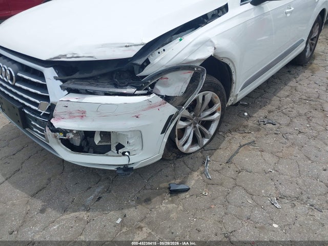 Продажа на аукционе авто 2018 Audi Q7 3.0t Premium, vin: WA1LAAF72JD032960, номер лота: 45238415