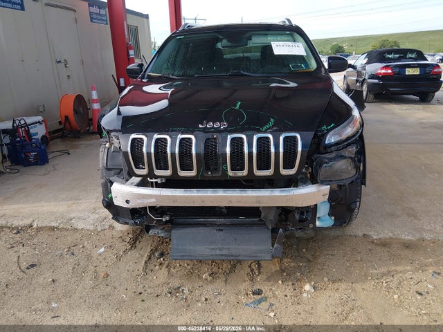 Продажа на аукционе авто 2015 Jeep Cherokee Latitude, vin: 1C4PJMCB2FW745306, номер лота: 45238416