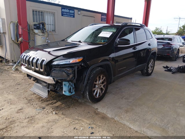 Продажа на аукционе авто 2015 Jeep Cherokee Latitude, vin: 1C4PJMCB2FW745306, номер лота: 45238416