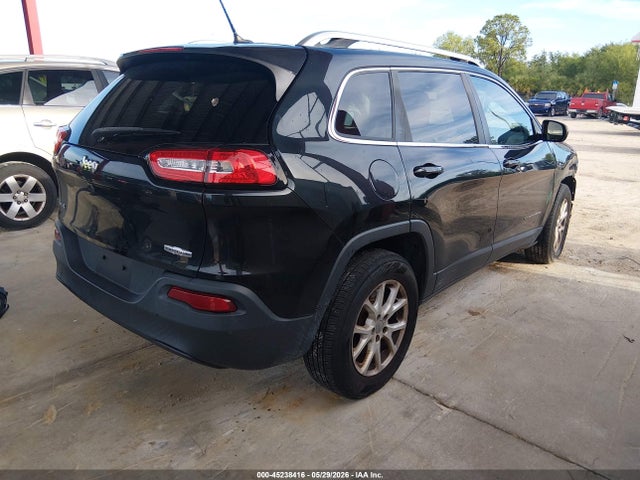 Продажа на аукционе авто 2015 Jeep Cherokee Latitude, vin: 1C4PJMCB2FW745306, номер лота: 45238416