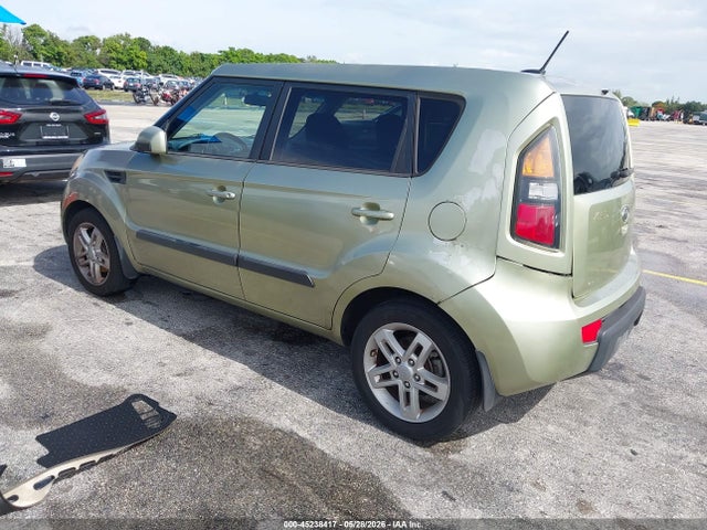 2011 Kia Soul + მანქანა იყიდება აუქციონზე, vin: KNDJT2A21B7275071, აუქციონის ნომერი: 45238417