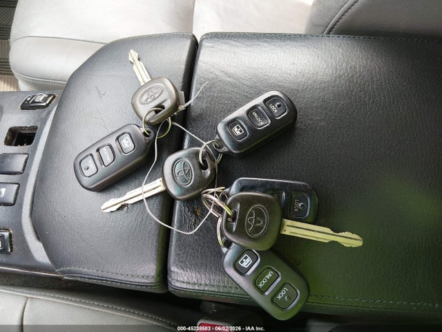 Продажа на аукционе авто 2003 Toyota 4runner Limited V6, vin: JTEBU17R230010827, номер лота: 45238503