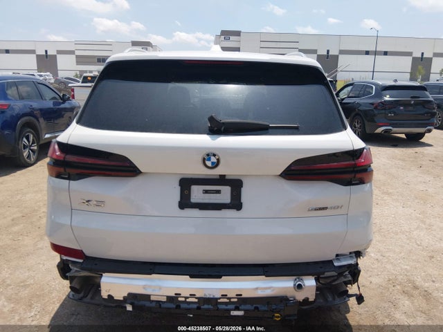 5UX13EU08S9X65232 BMW X5 Sdrive40i