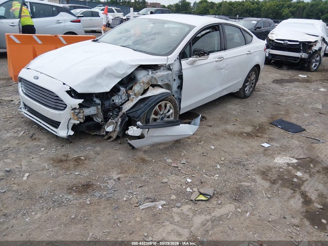 Aukcja sprzedaży 2016 Ford Fusion S, vin: 3FA6P0G77GR382441, numer aukcji: 45238510