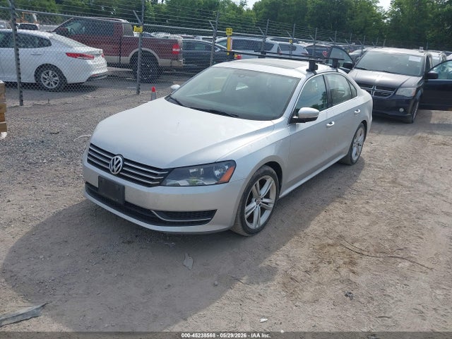 Aukcja sprzedaży 2014 Volkswagen Passat 1.8t Se, vin: 1VWBS7A30EC116001, numer aukcji: 45238568