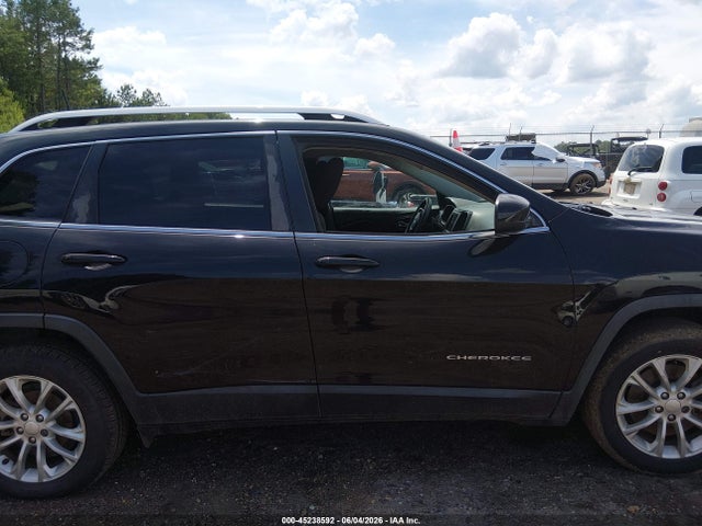 Продаж на аукціоні авто 2019 Jeep Cherokee Latitude Fwd, vin: 1C4PJLCB1KD149720, номер лоту: 45238592