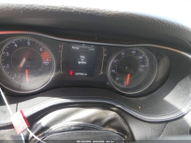 Продаж на аукціоні авто 2019 Jeep Cherokee Latitude Fwd, vin: 1C4PJLCB1KD149720, номер лоту: 45238592