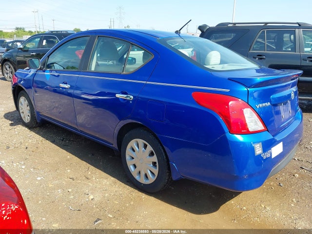 45238593 :رقم المزاد ، 3N1CN7AP8FL812521 vin ، 2015 Nissan Versa 1.6 S/1.6 S+/1.6 Sl/1.6 Sv مزاد بيع