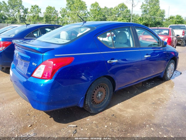 45238593 :رقم المزاد ، 3N1CN7AP8FL812521 vin ، 2015 Nissan Versa 1.6 S/1.6 S+/1.6 Sl/1.6 Sv مزاد بيع