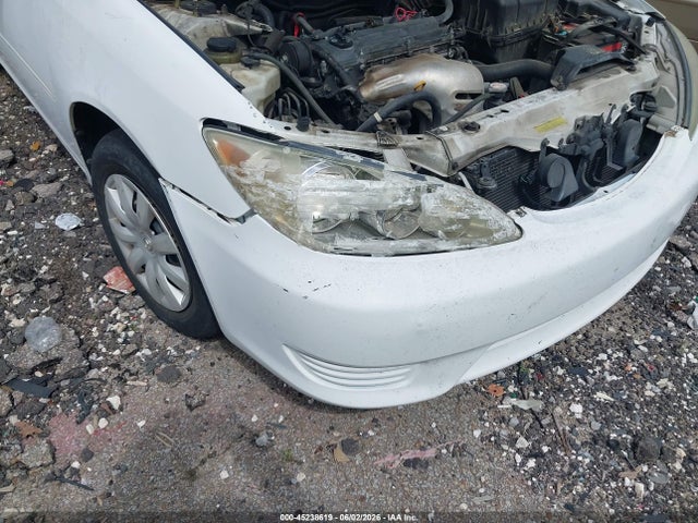 Продажа на аукционе авто 2005 Toyota Camry Le, vin: 4T1BE32K05U627240, номер лота: 45238619