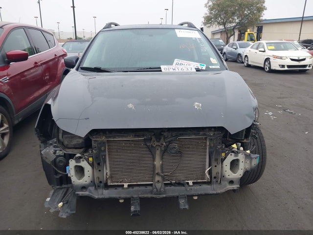 Subaru Crosstrek 2.0i Premium 2017 JF2GPABC2H8226840 Image 13