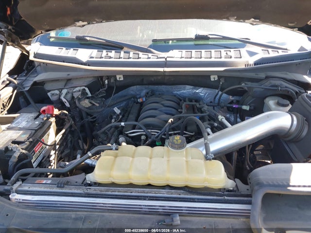 Ford F-150 Xlt 2018 1FTEW1E56JFB86883 Image 10