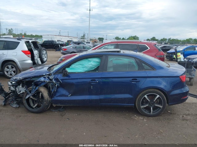 45238654 :رقم المزاد ، WAUB8GFF8G1012503 vin ، 2016 Audi A3 2.0t Premium مزاد بيع