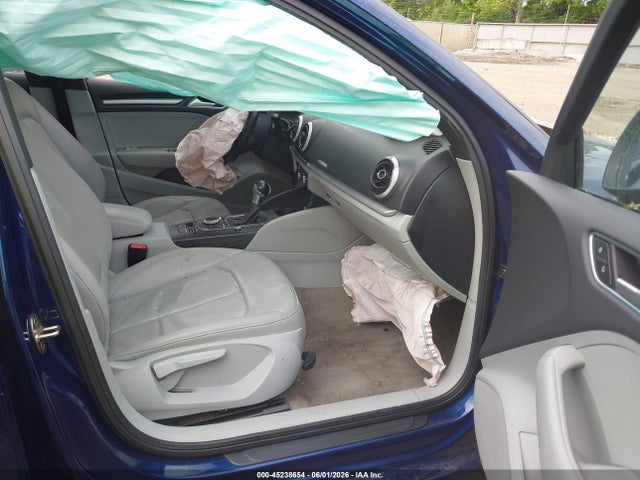 45238654 :رقم المزاد ، WAUB8GFF8G1012503 vin ، 2016 Audi A3 2.0t Premium مزاد بيع