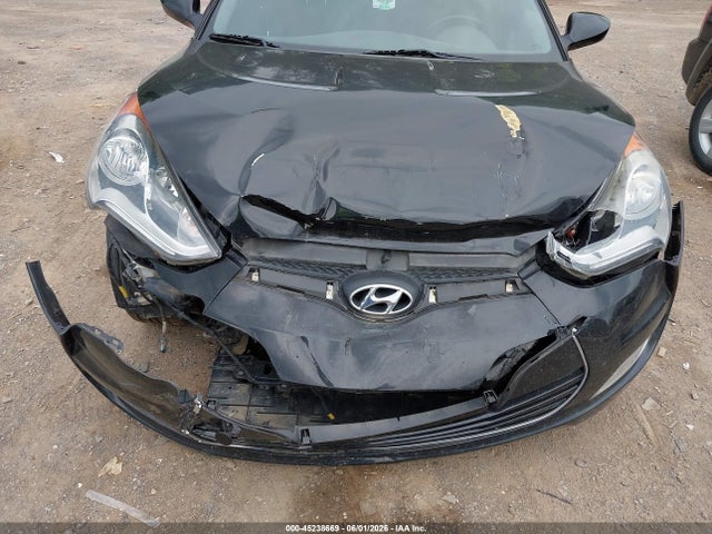 Продажа на аукционе авто 2015 Hyundai Veloster, vin: KMHTC6AD2FU230399, номер лота: 45238669