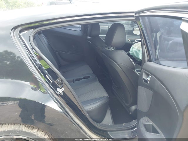 Продажа на аукционе авто 2015 Hyundai Veloster, vin: KMHTC6AD2FU230399, номер лота: 45238669