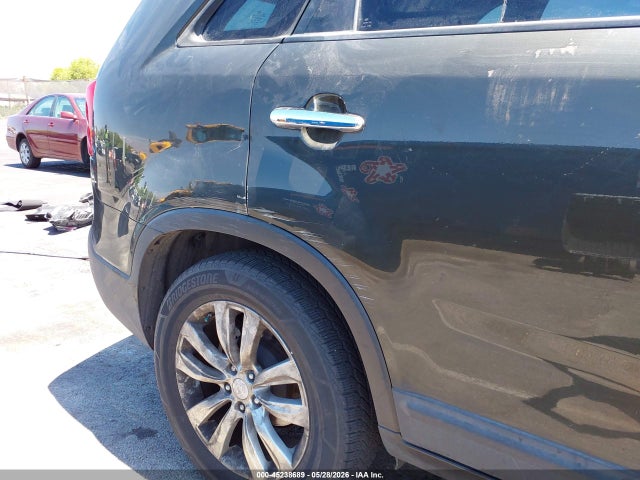 45238689 :رقم المزاد ، 5XYKU4A21BG114400 vin ، 2011 Kia Sorento Ex V6 مزاد بيع