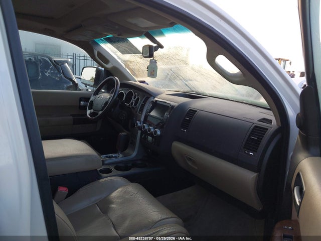 45238707 :رقم المزاد ، 5TDYY5G12AS025438 vin ، 2010 Toyota Sequoia Platinum 5.7l V8 مزاد بيع