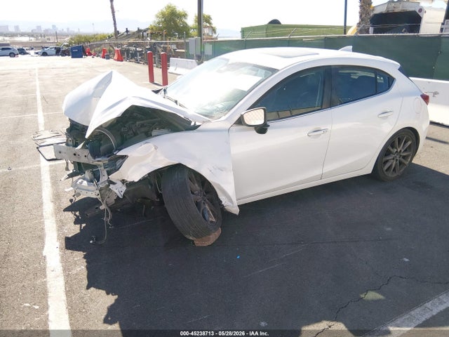 2018 Mazda Mazda3 Grand Touring მანქანა იყიდება აუქციონზე, vin: 3MZBN1M31JM217394, აუქციონის ნომერი: 45238713