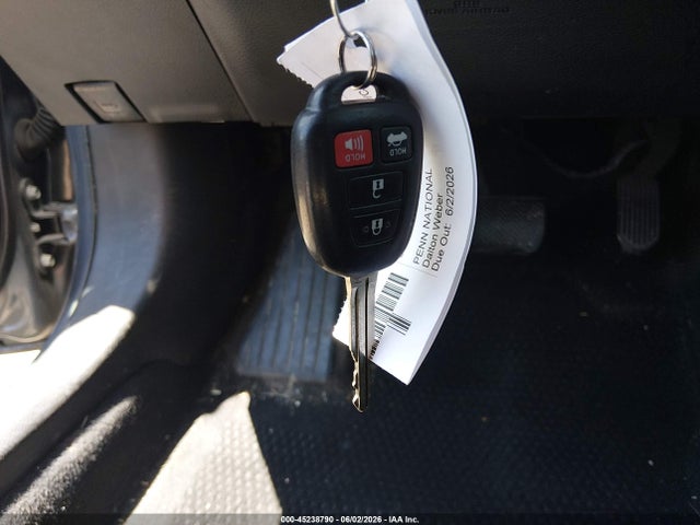 Продажа на аукционе авто 2016 Toyota Corolla Le, vin: 2T1BURHE3GC675049, номер лота: 45238790