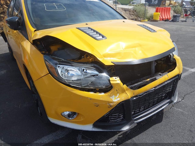 45238794 :رقم المزاد ، 1FADP3L94DL252126 vin ، 2013 Ford Focus St مزاد بيع