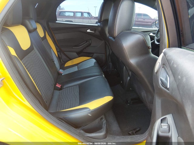 45238794 :رقم المزاد ، 1FADP3L94DL252126 vin ، 2013 Ford Focus St مزاد بيع