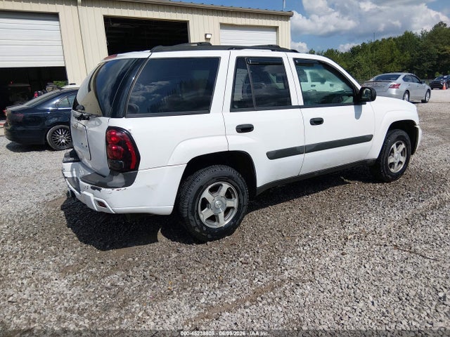 Продажа на аукционе авто 2005 Chevrolet Trailblazer Ls, vin: 1GNDS13S252285303, номер лота: 45238808