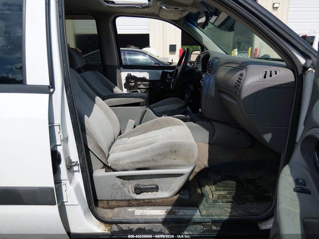 Продажа на аукционе авто 2005 Chevrolet Trailblazer Ls, vin: 1GNDS13S252285303, номер лота: 45238808