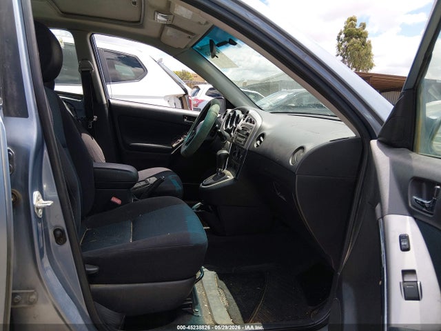 2005 Toyota Matrix Xr მანქანა იყიდება აუქციონზე, vin: 2T1KR32E85C393154, აუქციონის ნომერი: 45238826