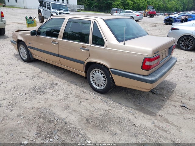 1996 Volvo 850 Glt მანქანა იყიდება აუქციონზე, vin: YV1LS5544T1331172, აუქციონის ნომერი: 45238860