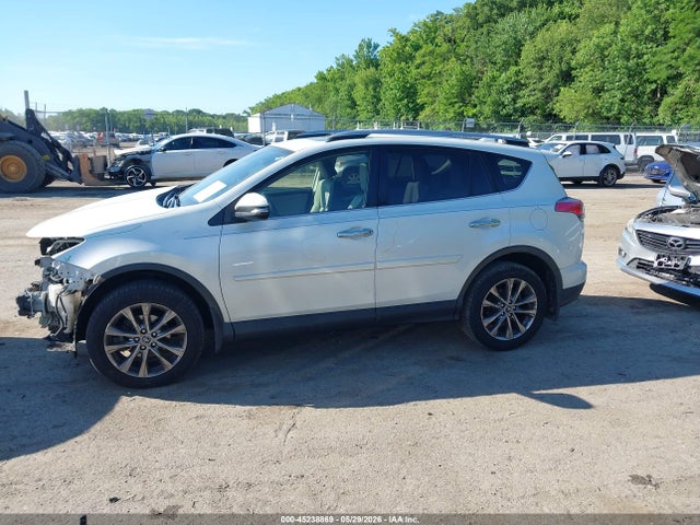 45238869 :رقم المزاد ، JTMDFREV0HJ121142 vin ، 2017 Toyota Rav4 Limited مزاد بيع