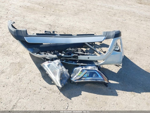 45238869 :رقم المزاد ، JTMDFREV0HJ121142 vin ، 2017 Toyota Rav4 Limited مزاد بيع