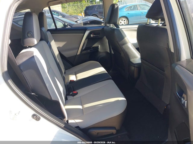 45238869 :رقم المزاد ، JTMDFREV0HJ121142 vin ، 2017 Toyota Rav4 Limited مزاد بيع