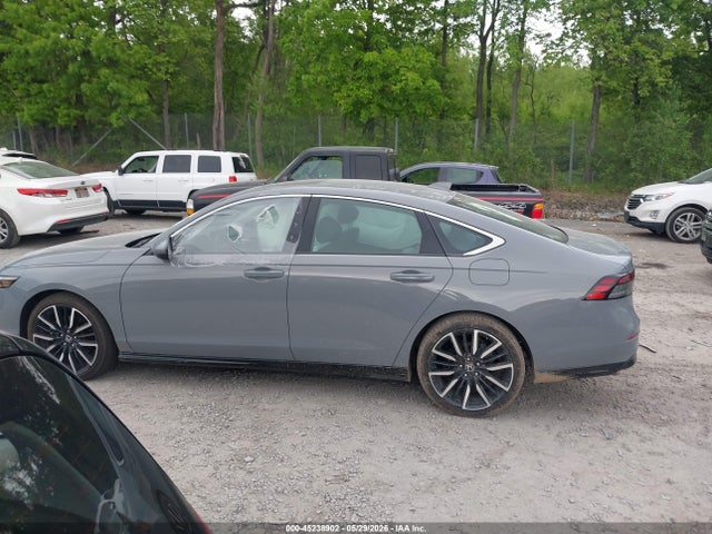 Продажа на аукционе авто 2024 Honda Accord Hybrid Touring, vin: 1HGCY2F88RA028779, номер лота: 45238902