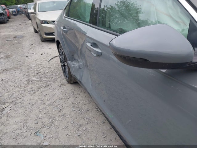 Продажа на аукционе авто 2024 Honda Accord Hybrid Touring, vin: 1HGCY2F88RA028779, номер лота: 45238902