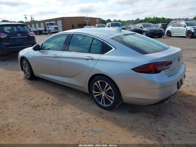 45238904 :رقم المزاد ، W04GR6SX5J1080158 vin ، 2018 Buick Regal Sportback Essence مزاد بيع
