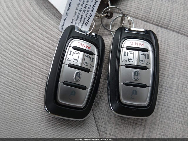 45238909 :رقم المزاد ، 2C4RC1H76HR838220 vin ، 2017 Chrysler Pacifica Hybrid Touring Plus مزاد بيع