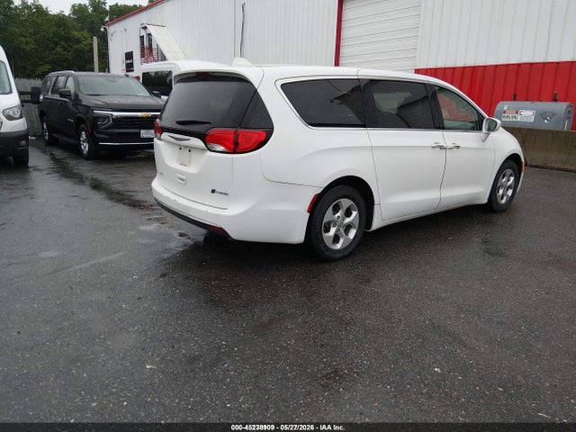 45238909 :رقم المزاد ، 2C4RC1H76HR838220 vin ، 2017 Chrysler Pacifica Hybrid Touring Plus مزاد بيع