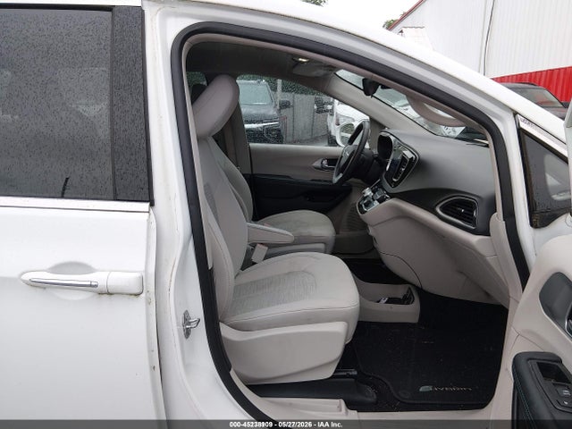 45238909 :رقم المزاد ، 2C4RC1H76HR838220 vin ، 2017 Chrysler Pacifica Hybrid Touring Plus مزاد بيع