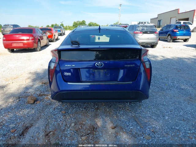 Toyota Prius Three 2016 JTDKARFU8G3521027 Image 16