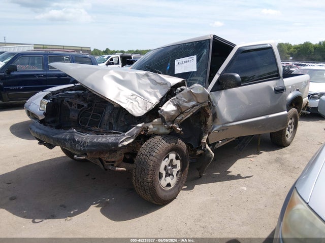 Продажа на аукционе авто 2002 Chevrolet S-10 Ls, vin: 1GCCT19W328191032, номер лота: 45238927