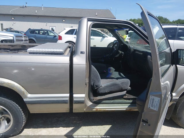 Aukcja sprzedaży 1998 Chevrolet S-10 Ls Fleetside, vin: 1GCCS1448W8254009, numer aukcji: 45238942