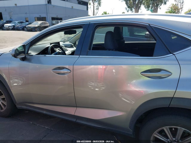 JTJYARBZXK2128962 Lexus NX 300