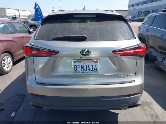 JTJYARBZXK2128962 Lexus NX 300