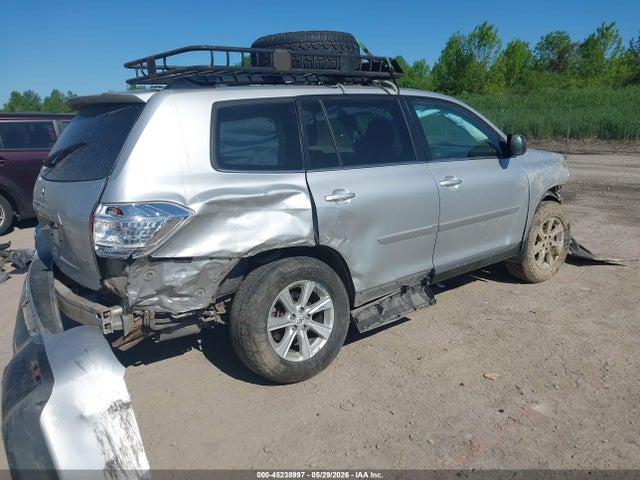 Продаж на аукціоні авто 2011 Toyota Highlander Se V6, vin: 5TDBK3EH2BS057254, номер лоту: 45238997