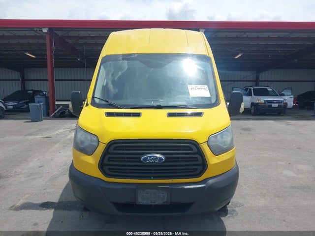 1FTCR3XM8FKB14127 Ford Transit-250