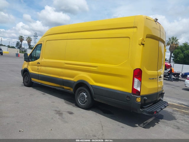 1FTCR3XM8FKB14127 Ford Transit-250